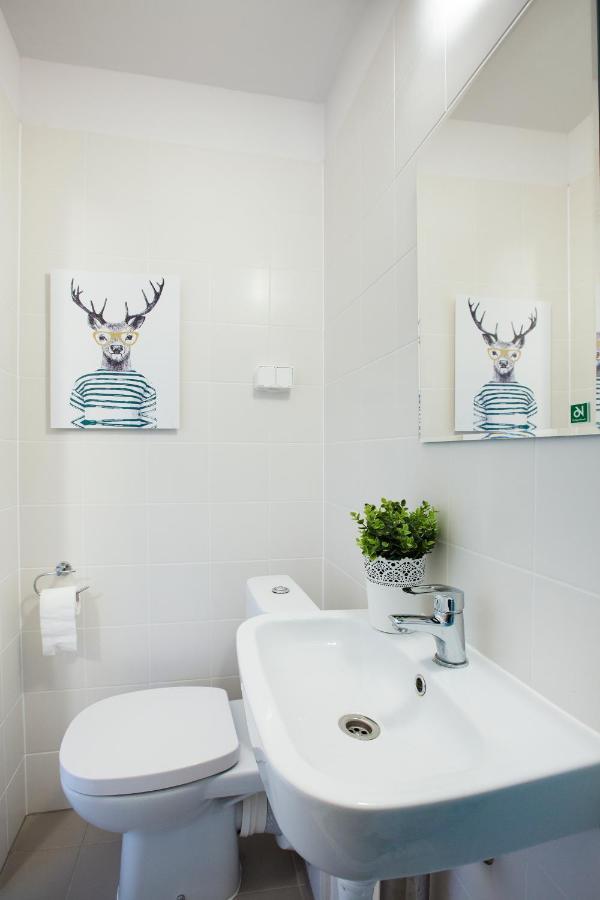 Chillout Dorm Poznan Aparthotel Εξωτερικό φωτογραφία